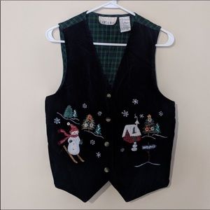 Vintage Casey & Max button up vestSize small blue velvet green plaid